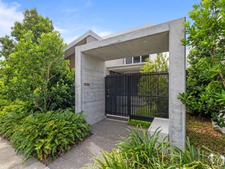 SOPHISTICATED TERRACE LIVING WITH RESORT-STYLE AMENITIES