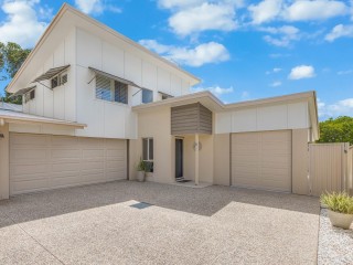 THE PERFECT BALANCE OF LIFESTYLE AND LOCATION AWAITS!