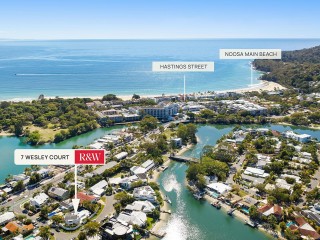 7th Heaven, Wesley Court  The Ultimate Noosa Sound Sanctuary